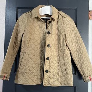 Burberry women’s quilted jacket S